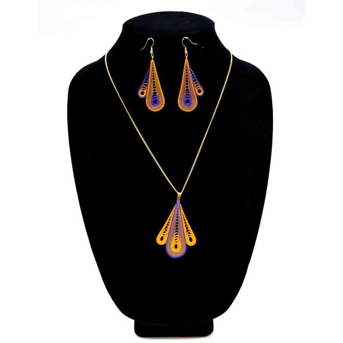 Feathers (Necklace Set)